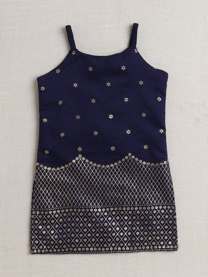 Sleeveless Embellished Kurta Set with Lace- Navy Blue