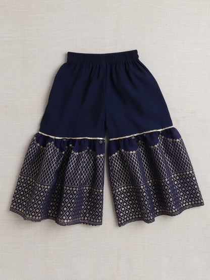 Sleeveless Embellished Kurta Set with Lace- Navy Blue