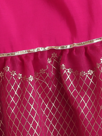 Sleeveless Embellished Kurta Set with Lace- Pink