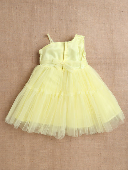 Sleeveless Net Flower Embroidered Patch Dress Dress For Girls Yellow
