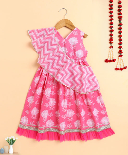 The Magic Wand Cotton Woven Floral Printed Sleeveless Lace Embellished Dress with Detachable Dupatta- Pink