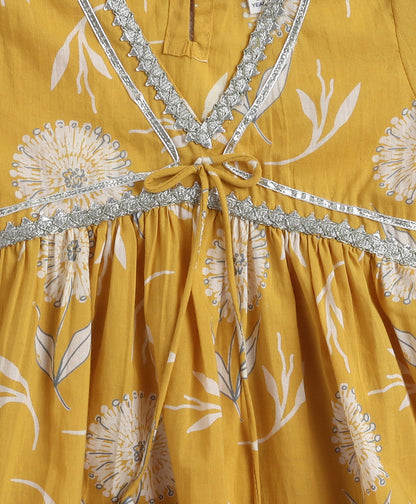 The Magic Wand Cotton Woven Half Sleeves Floral Printed Kurti & Sharara Set with Dupatta- Yellow