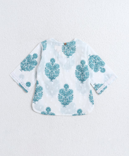 The Magic Wand Cotton Three Fourth Sleeves All Over Printed Top & Pant Set - Pink