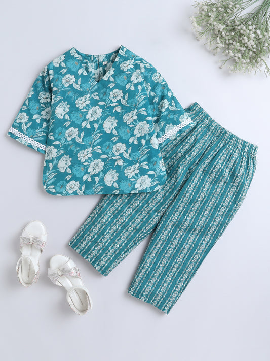 Floral Printed Cotton Lace Embelished 3/4th Sleeves Top and Pant Night Wear Lounge Wear Set For Girls Blue