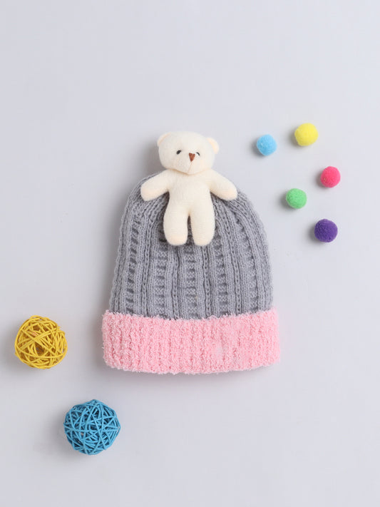 Kids Cute Bear Applique Woolen Cap Grey