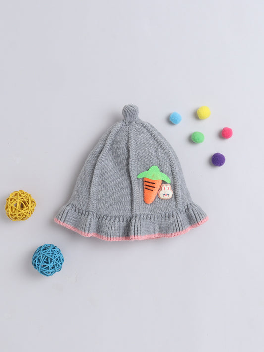 Kids Cute Carrot Applique Woolen Cap With Pom Pom Grey