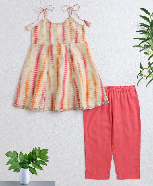 The Magic Wand Woven Shoulder Tie up Tie & dye Printed Kurti with Bottom Set- Pink