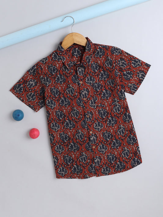 Half  Sleeves Cotton Floral Print Shirt- Maroon