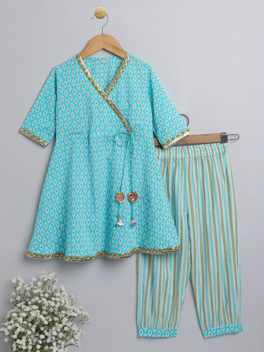 The Magic Wand Girls Ethnic Floral Print 3/4th Sleeves Gota Lace Kurta & Balloon Pant Set-Blue