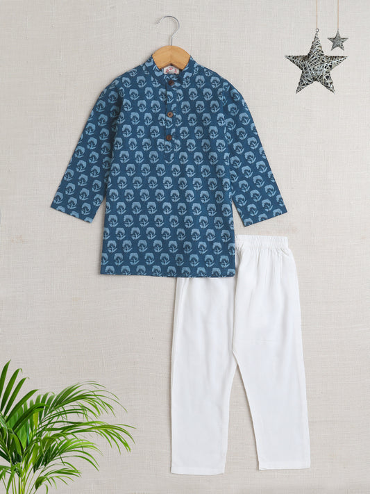 The Magic Wand Full Sleeves Floral Print Kurta Pyjama Set- Blue