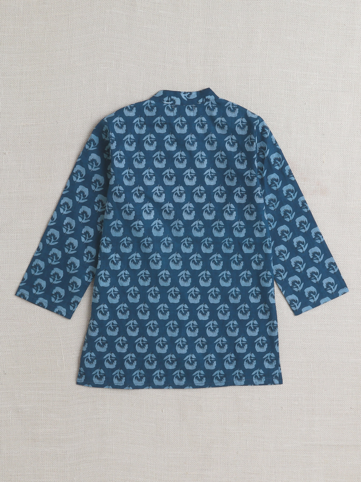 The Magic Wand Full Sleeves Floral Print Kurta Pyjama Set- Blue