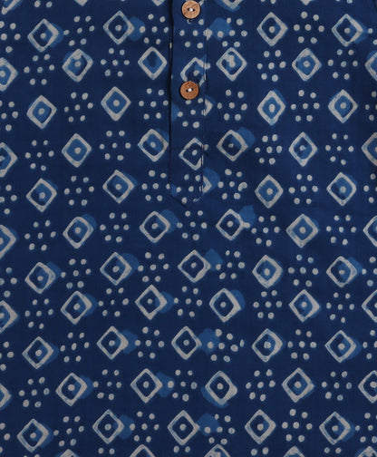 The Magic Wand Cotton Geometric  Printed Full Sleeves Kurta with Pyjama Set - Blue
