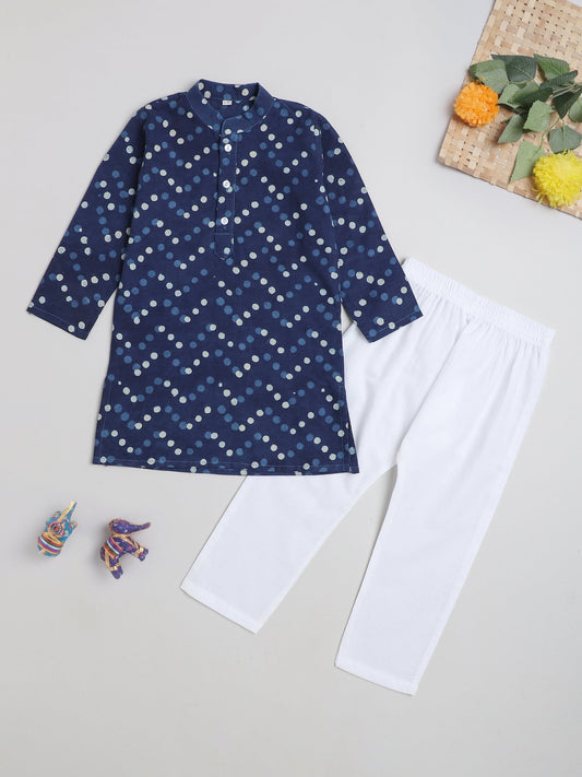 Full Sleeves Chevron Designed Polka Dots Dabu Printed Kurta With Pyjama - Blue