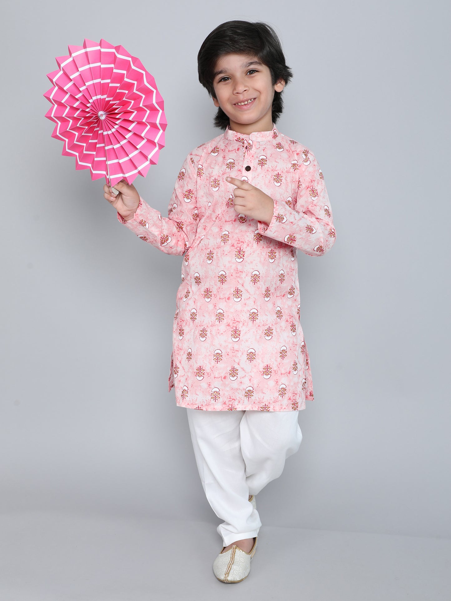 Floral Printed Full Sleeves Mandarin Collar Kurta Pyjama Set-Pink