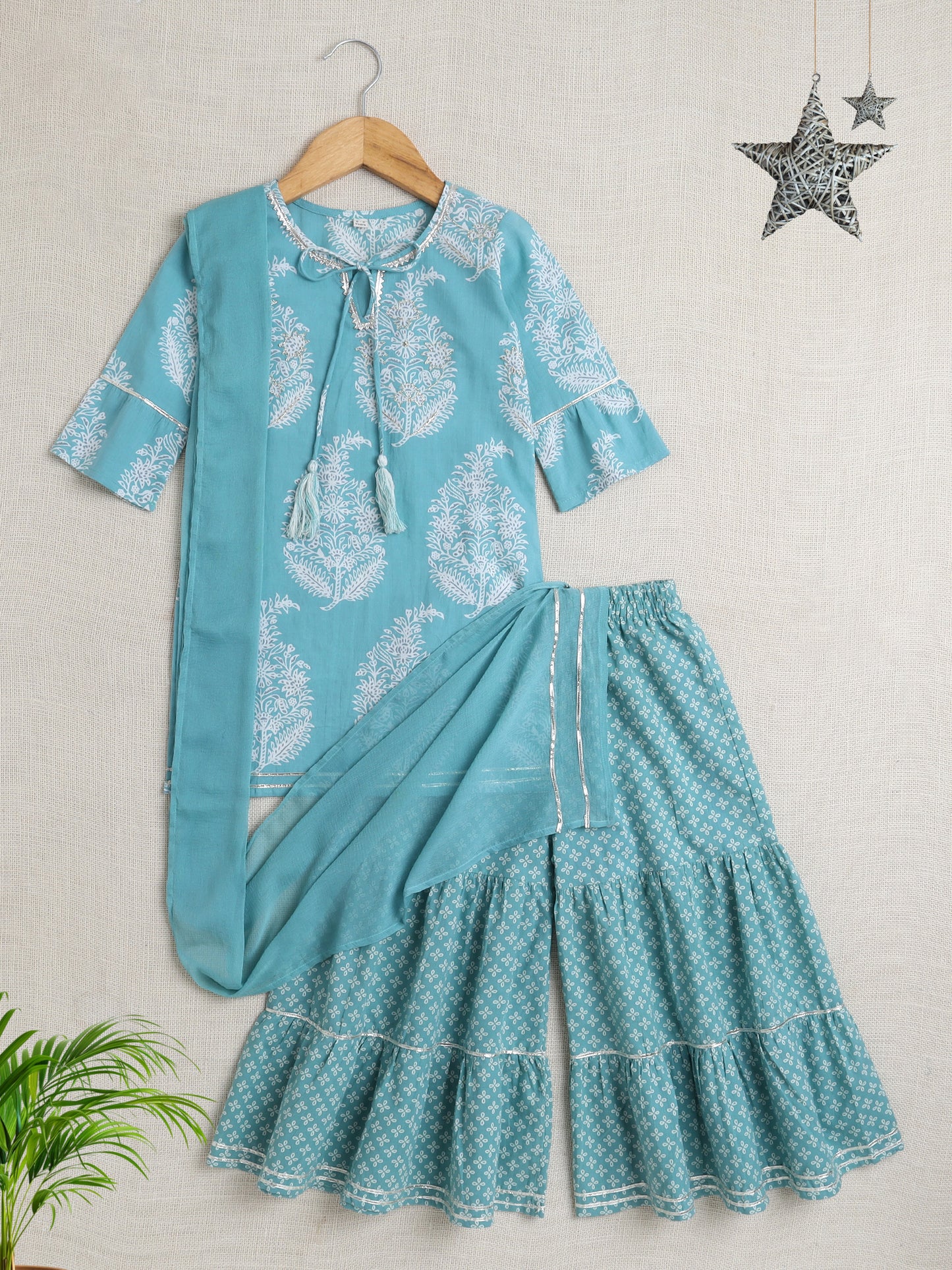 Full Sleeves Floral Print Kurta set- Mint