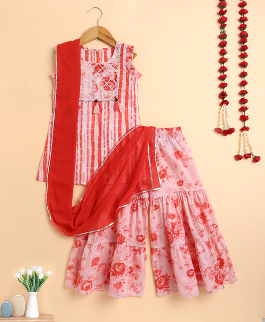 The Magic Wand Cotton woven Cambric Shibori Sleeveless Yoke Kurta and Floral Sharara Dupatta Set - Peach