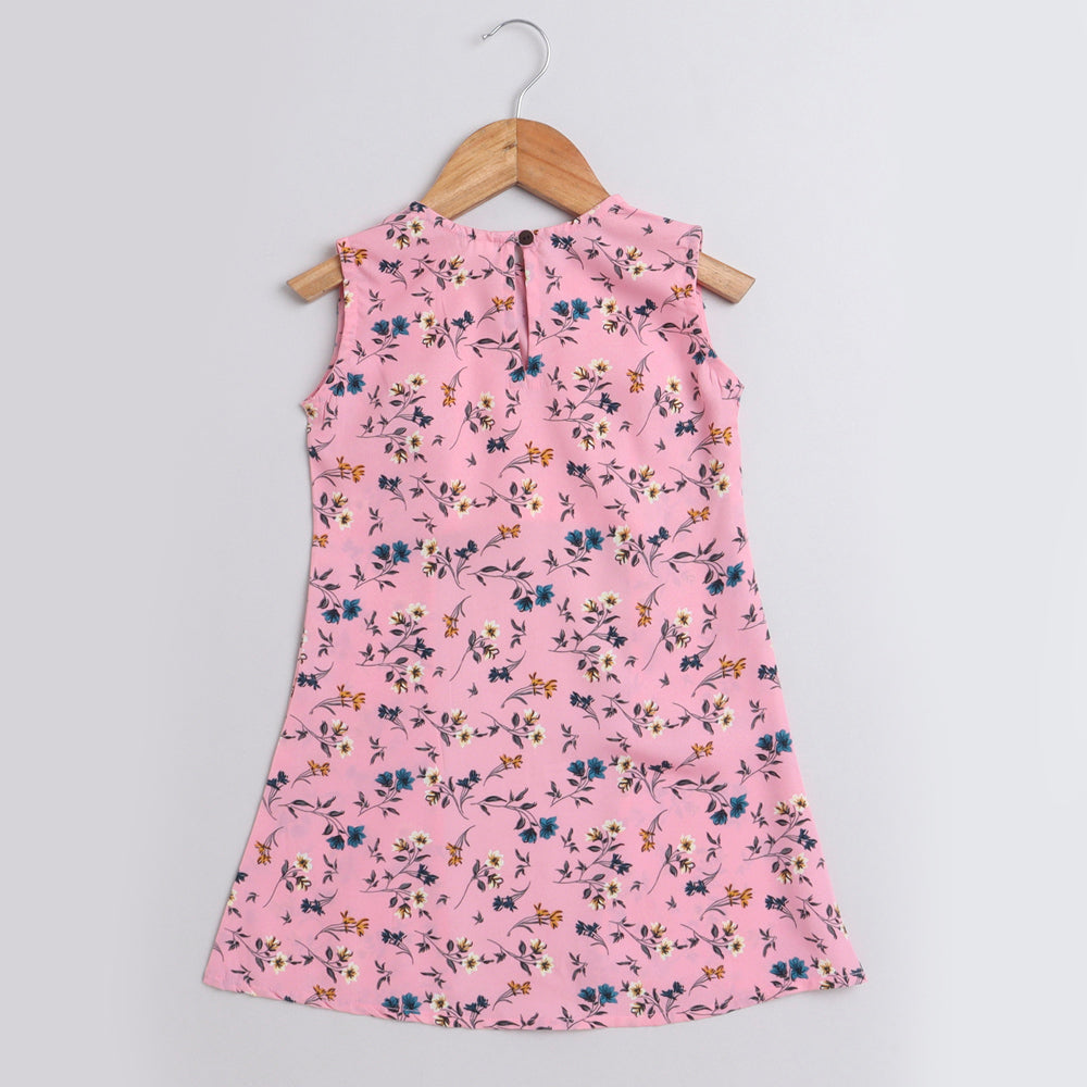 Indo Western Lace Embelished Floral Printed Sleeveless Contrast Buttons Kurta and Sharara Set-Pink,Blue
