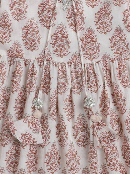 Tassel Laced Floral Printed 3/4Th Sleeves Kurta With Pants-Off White