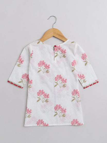 Floral Print Short Sleeves Gota Lace Detailing Kurta & Sharara Set With Dupatta For Girls-Pink