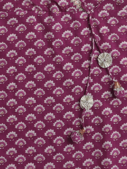Half Sleeves Ethnic  Floral Motif Printed & Gota Lace Embellished  Kurta With Harem  Pant Set - Magenta Pink