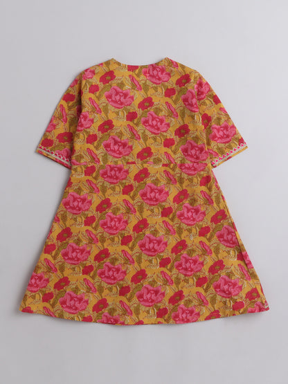Floral Print Elbo Sleeves Gota Lace Kurta & Balloon Pant Set For Girls-Yellow