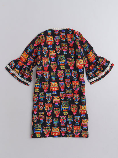 Owl Printed Front Open Lace Embelished 3/4th Sleeves Long Cape For Girls