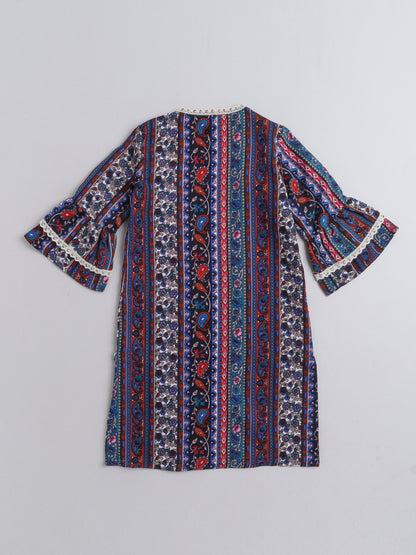 Paisley Printed Front Open Lace Embelished 3/4th Sleeves Long Cape For Girls