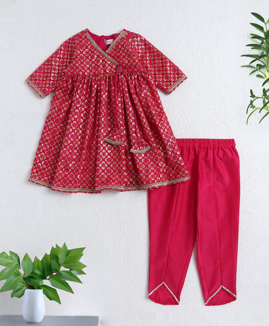 The Magic Wand Woven Three Forth Sleeves Multi Color Foil Printed Kurti & Pant Set- Fuchsia