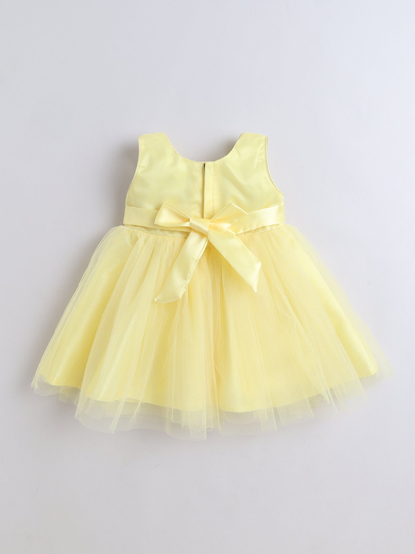  Sleeveless Net Floral Embroidered With Bow Detail Party Dress - Yellow