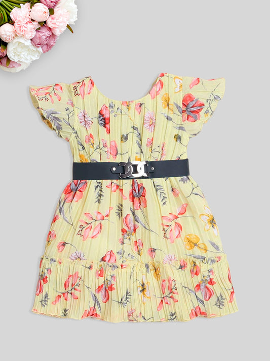 Short Sleeves Floral Printed Casual Dress With Belt- Yellow
