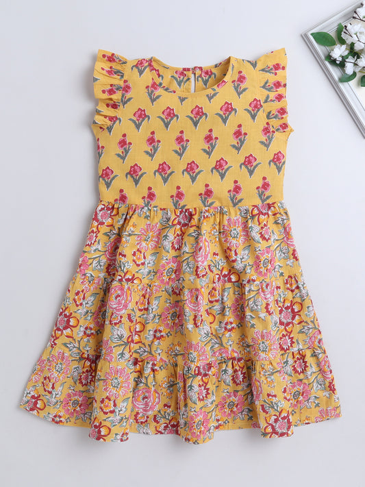 Sleeveless Floral Printed Dresses- Yellow