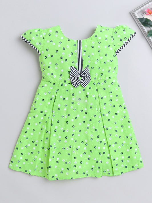 Floral Printed Cap Sleeves Bow Embelished Dress For Girls- Green