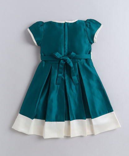 The Magic Wand Woven Puff Sleeves Colourblocked Pleated Party Dress With Bow - Dark Green