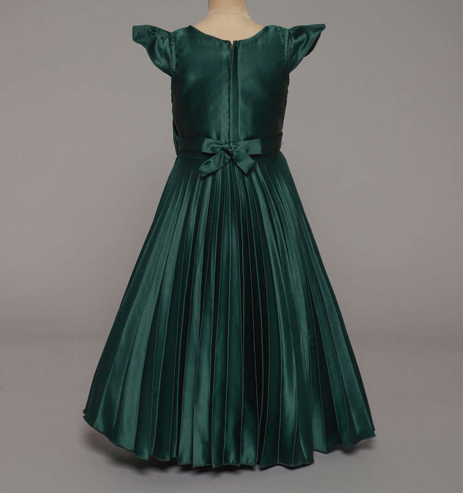 Cap Sleeves Canadian Smocking Detailed Bodice With Bow Embellished Gown - Green