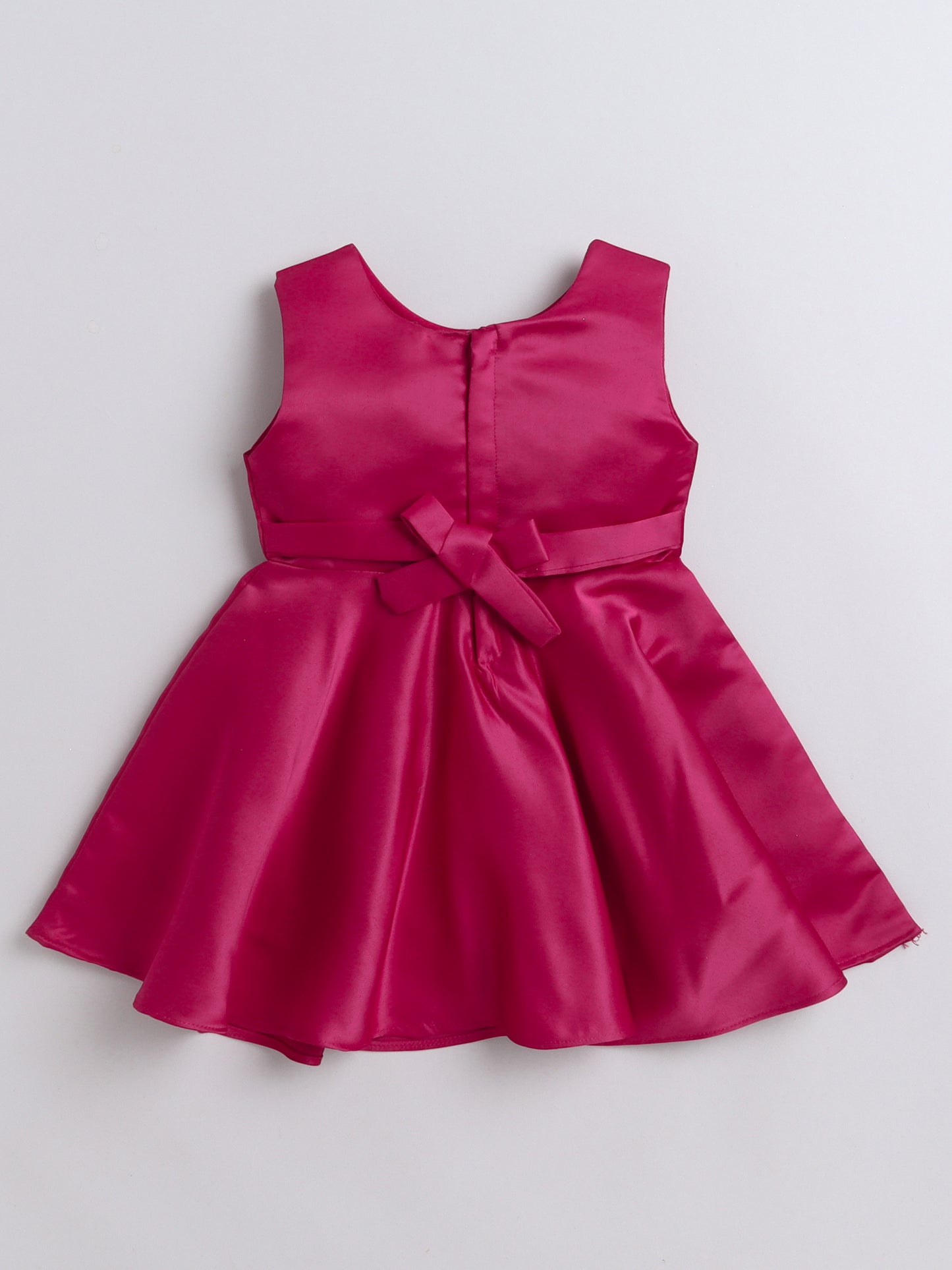 Sleeveless Bow Embelished Fit & Flare Party Dress For Girls - Fuchsia