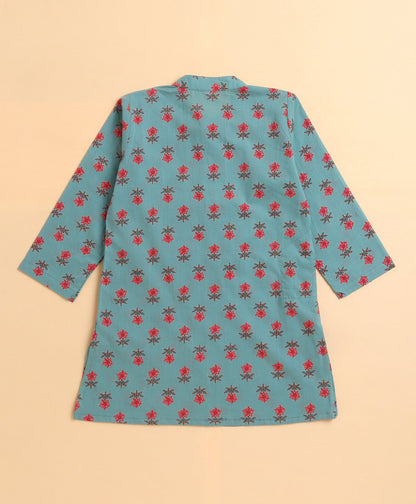 The Magic Wand Cambric Cotton woven Full Sleeves Floral Printed Kurta Pyjama With Modi Jacket - Sea Green