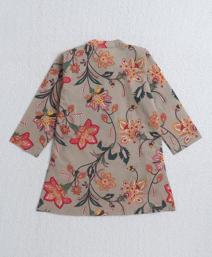 The Magic Wand Cambric Cotton Full Sleeves Floral Lace  Printed Kurta Pyjama With Modi Jacket- Beige