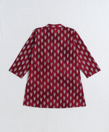 The-Magic-Wand-Cotton-Woven-Full-Sleeves-Floral-Printed-Kurta-&-Pyjama-with-Jacket-Set--Maroon
