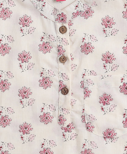 The-Magic-Wand-Cotton-Woven-Full-Sleeves-Floral-Printed-Kurta-&-Pyjama-with-Jacket-Set--Off-White