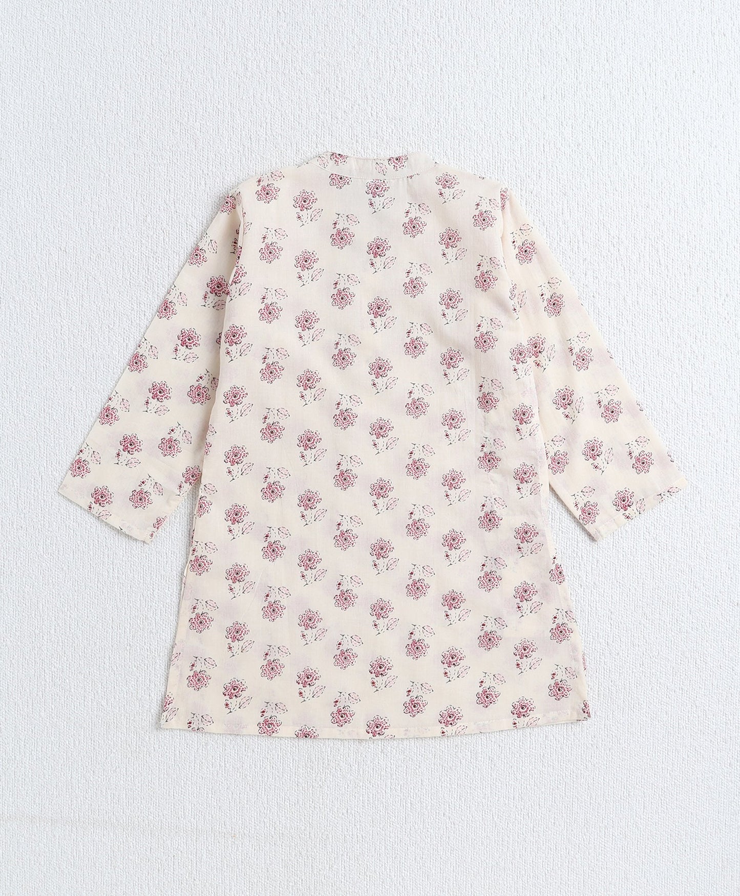 The-Magic-Wand-Cotton-Woven-Full-Sleeves-Floral-Printed-Kurta-&-Pyjama-with-Jacket-Set--Off-White