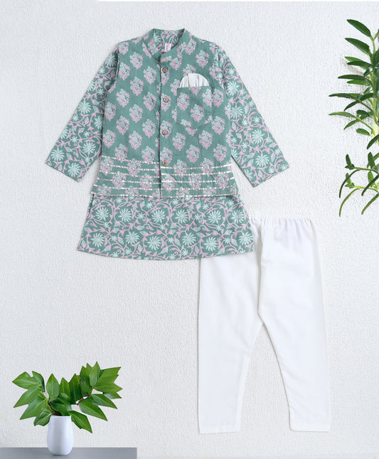The-Magic-Wand-Cotton-Woven-Full-Sleeves-Floral-Printed-Kurta-&-Pyjama-with-Jacket-Set--Green