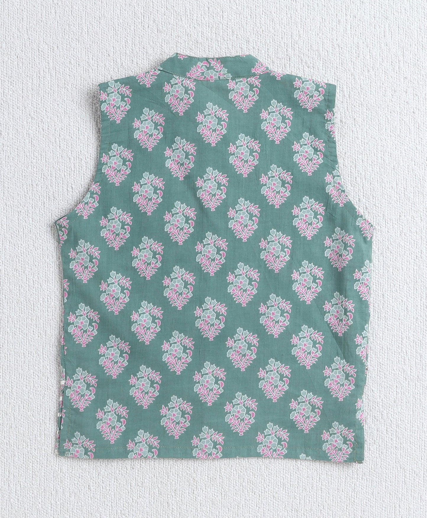 The-Magic-Wand-Cotton-Woven-Full-Sleeves-Floral-Printed-Kurta-&-Pyjama-with-Jacket-Set--Green