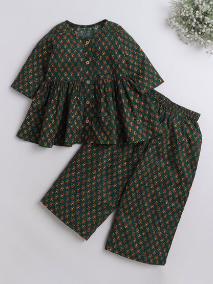 3/4th Sleeves Cotton Floral Printed Gathered Top & Pant Set Green