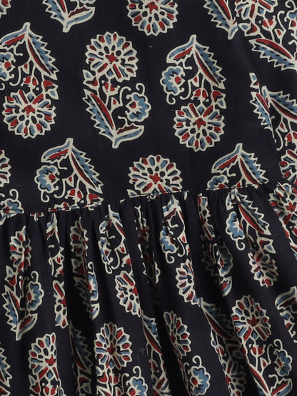 3/4th Sleeves Cotton Floral Printed Gathered Top & Pant Set  Black