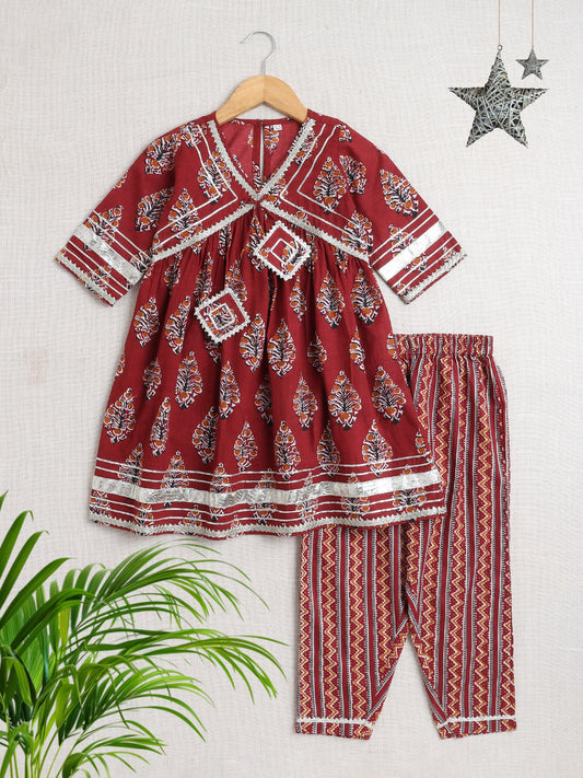 Three Forth Sleeves Floral Printed & Gota Lace Embellished  Kurta Set -Maroon