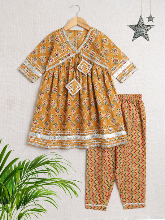 The Magic Wand 3/4 Sleeve Floral Printed Kurta Set-Mustard