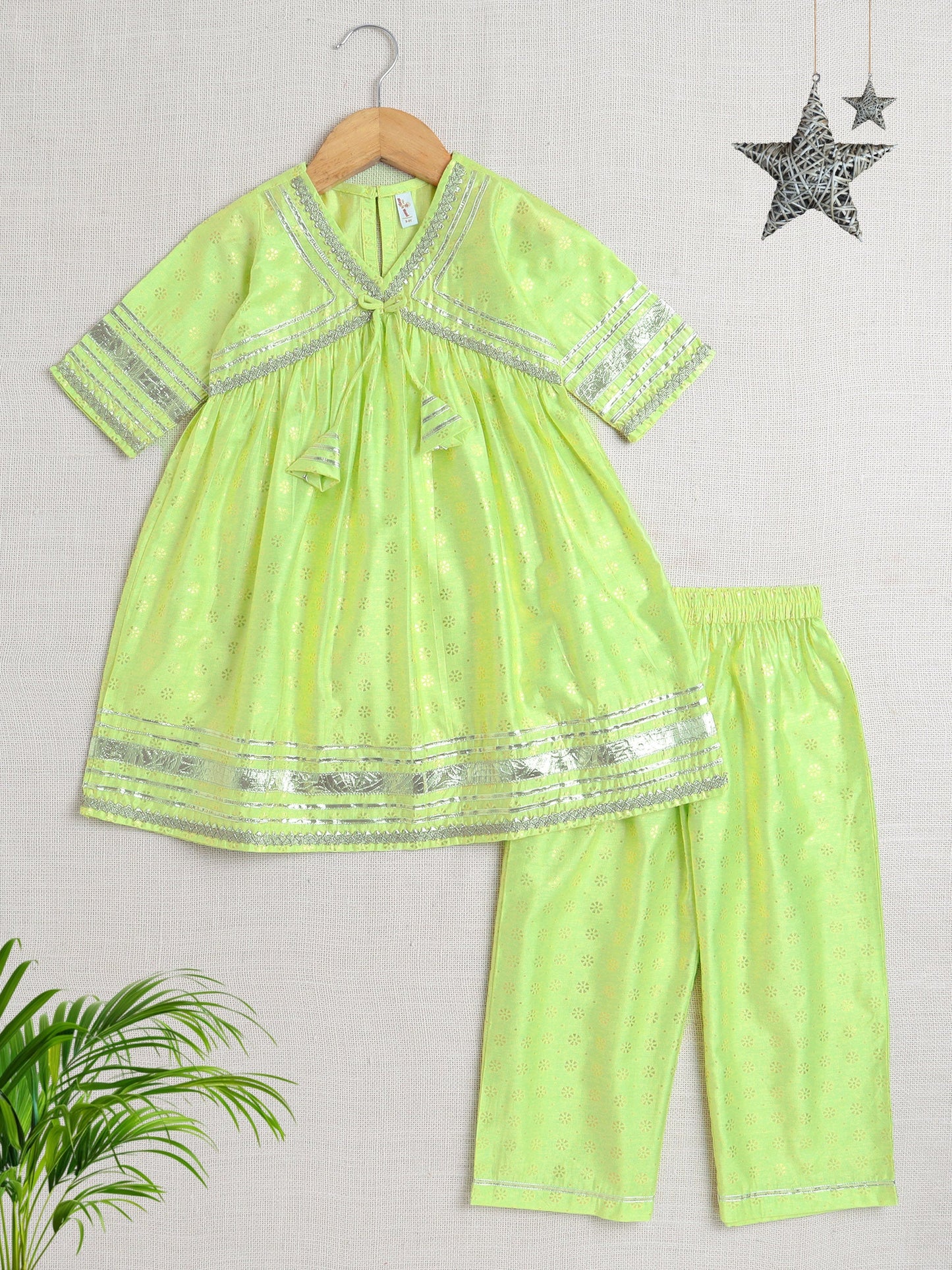 Half Sleeves Lace Embellished Floral Motif Foil Printed Coordinating Kurta & Salwar Set - Green
