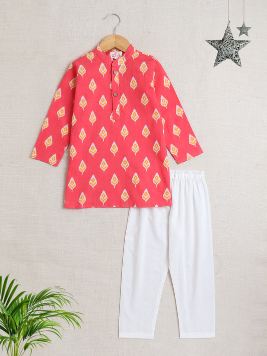 Full Sleeves Ikat Printed Kurta With Pyjama Set - Coral