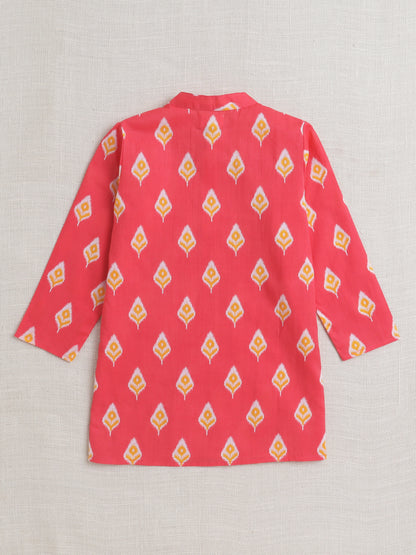 Full Sleeves Ikat Printed Kurta With Pyjama Set - Coral