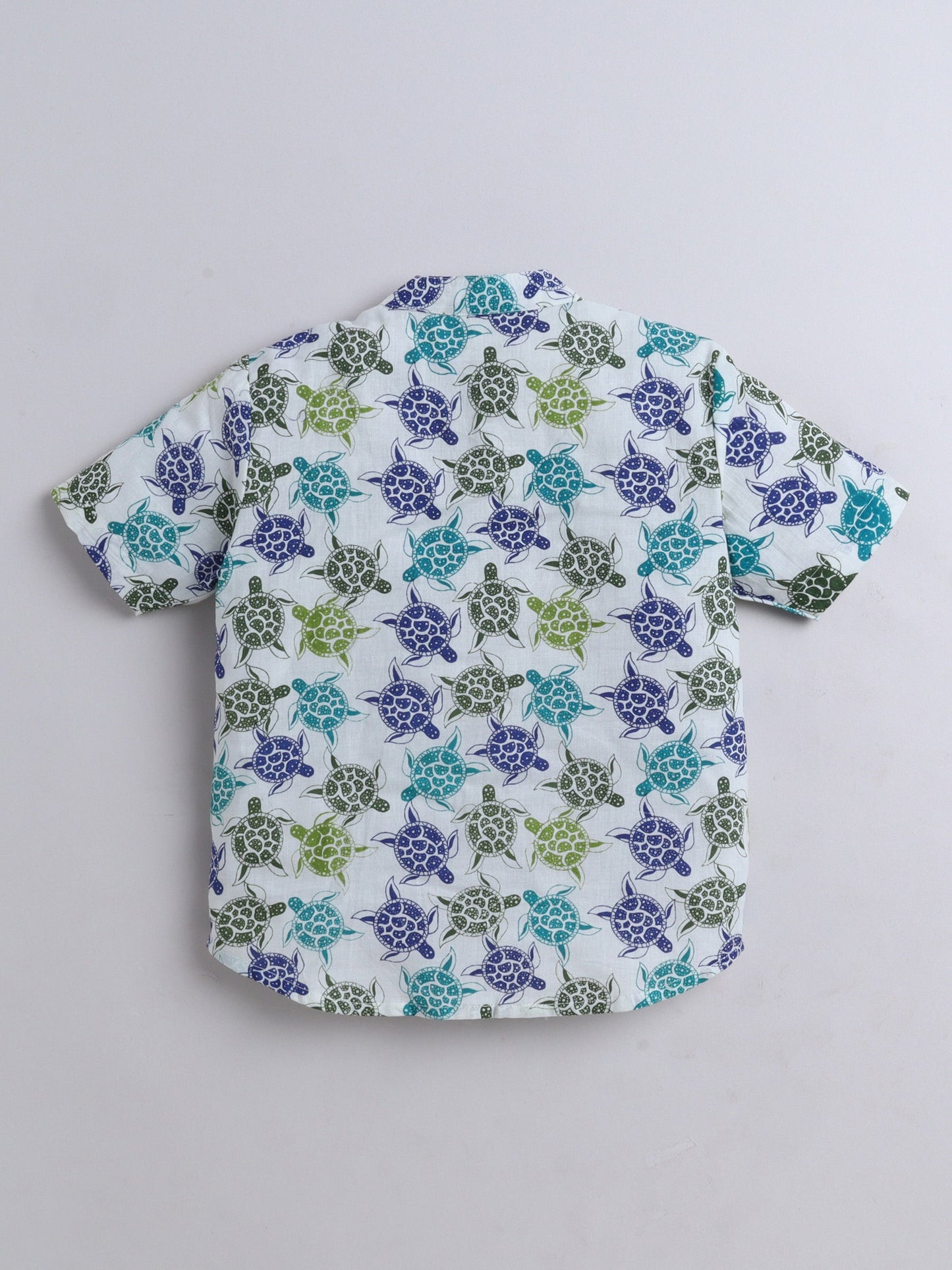 The Magic Wand Half Sleeves Tortoise Printed Shirt & Shorts Set- MultiColor